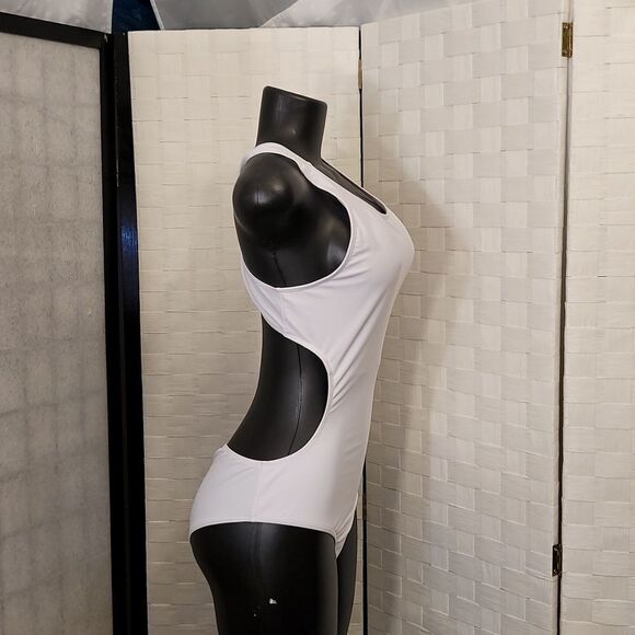 BRAND NEW SHEIN RACERBACK ONE-PIECE SWIMSUIT - Picture 5 of 11